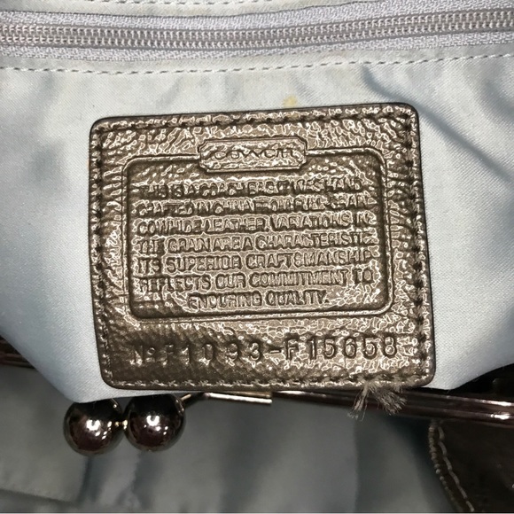 Coach Gray Patent Leather Kisslock Satchel Bag F15658 - Picture 12 of 16